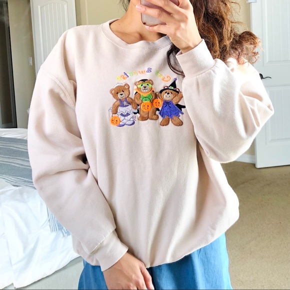 Vintage Grandma Cute Halloween Pullover 